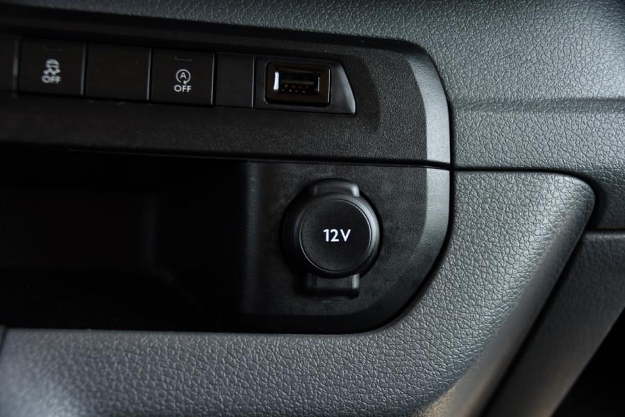 Citroën Jumpy 2.0 BlueHDI 120 L3 PB Edition Camera, Cruise, Carplay, Clima, 122pk, Trekhaak, 6 zitplaatsen, Sensoren, Multimedia, Uniek!