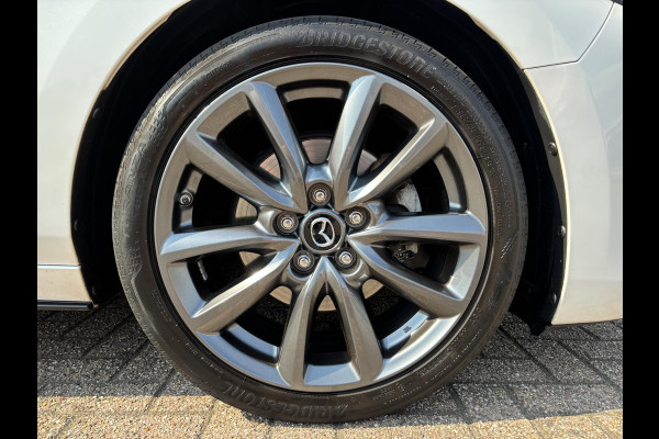 Mazda 3 2.0 e-SkyActiv-X M Hybrid 180 Comfort met Bose | Leer | Achteruitrij Camera |