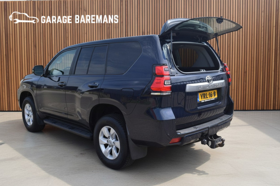 Toyota Land Cruiser 150 2.8 D-4D-F Challenger Window Van 204 PK