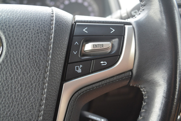 Toyota Land Cruiser 150 2.8 D-4D-F Challenger Window Van