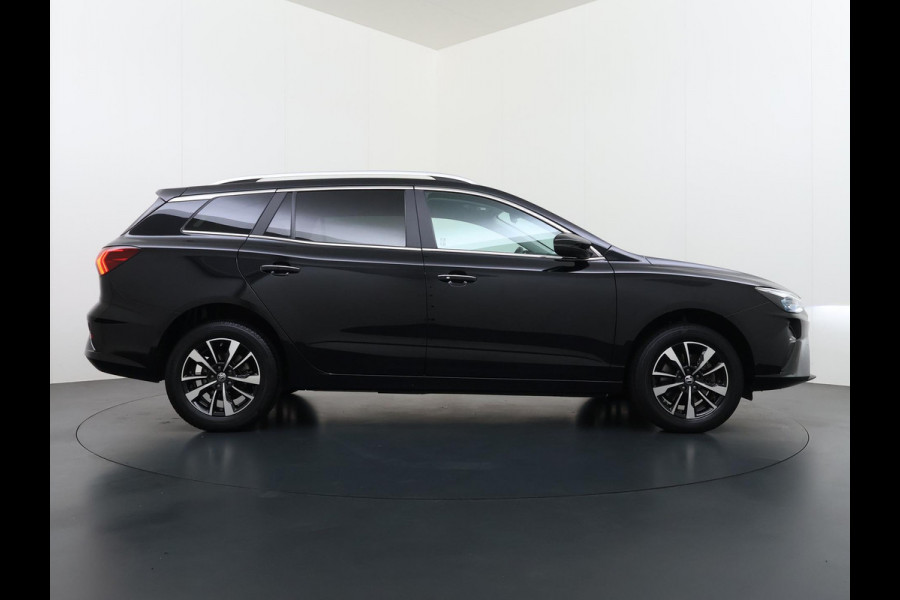 MG Mg5 electric Long Range Comfort 61 kWh SOH 96% | ACHTERUITRIJCAMERA | ADAPTIVE CRUISE CONTROL | STOEL & STUURVERWARMING | MG DEALER ONDERHOUDEN | FABRIEKSGARANTIE T/M 6-2031 |