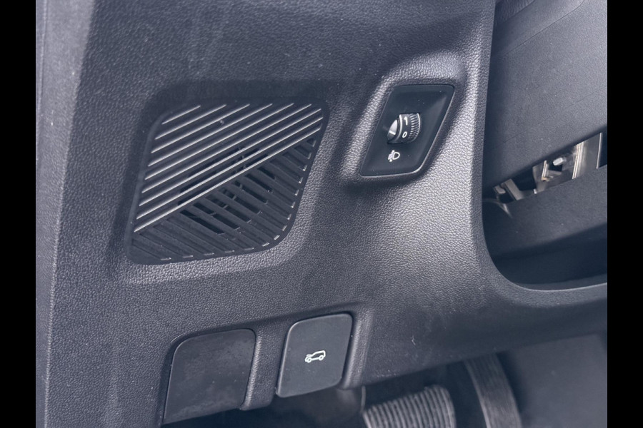 MG Mg5 electric Long Range Comfort 61 kWh SOH 96% | ACHTERUITRIJCAMERA | ADAPTIVE CRUISE CONTROL | STOEL & STUURVERWARMING | MG DEALER ONDERHOUDEN | FABRIEKSGARANTIE T/M 6-2031 |