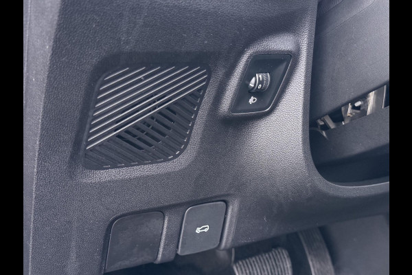MG Mg5 electric Long Range Comfort 61 kWh SOH 96% | ACHTERUITRIJCAMERA | ADAPTIVE CRUISE CONTROL | STOEL & STUURVERWARMING | MG DEALER ONDERHOUDEN | FABRIEKSGARANTIE T/M 6-2031 |