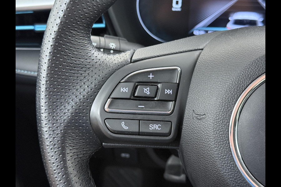 MG Mg5 electric Long Range Comfort 61 kWh SOH 96% | ACHTERUITRIJCAMERA | ADAPTIVE CRUISE CONTROL | STOEL & STUURVERWARMING | MG DEALER ONDERHOUDEN | FABRIEKSGARANTIE T/M 6-2031 |
