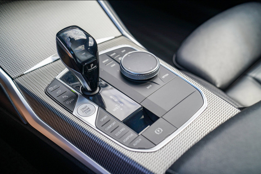 BMW 3-serie M340i xDrive High Executive Edition | Harman Kardon | HuD | Schuif/kanteldak | 360 cam | Adaptieve Cruise | 374 PK