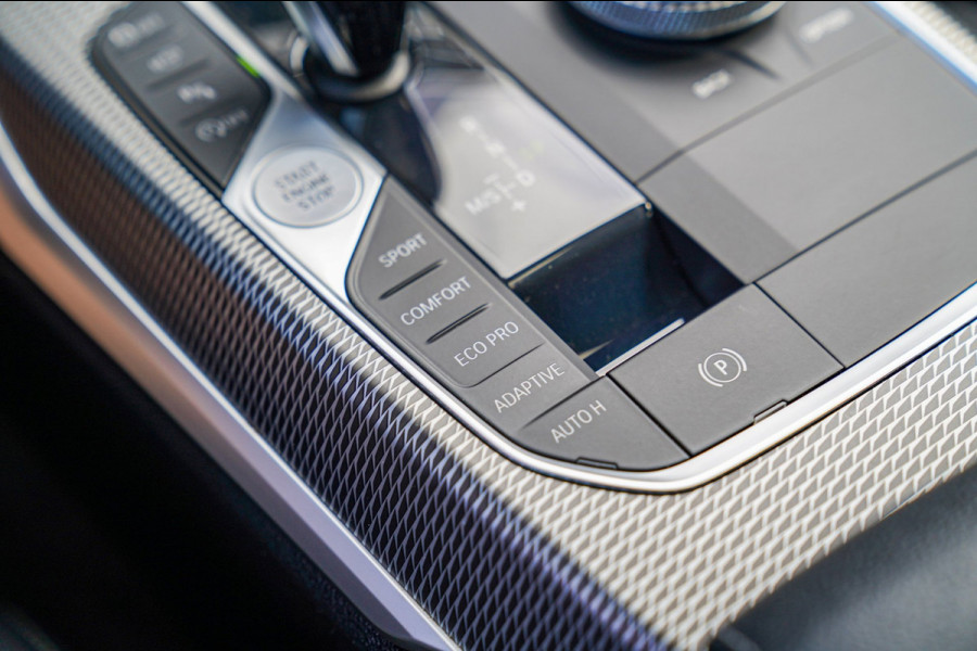 BMW 3-serie M340i xDrive High Executive Edition | Harman Kardon | HuD | Schuif/kanteldak | 360 cam | Adaptieve Cruise | 374 PK