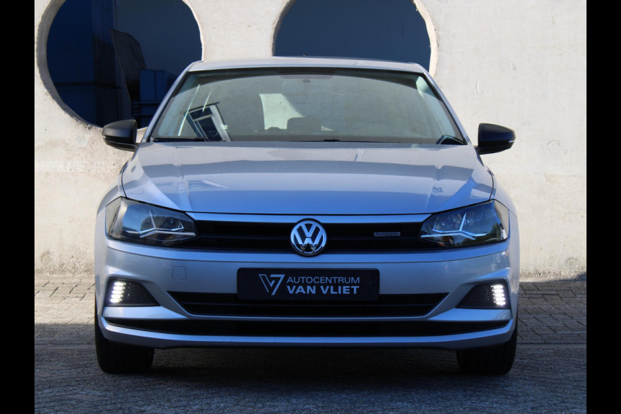 Volkswagen Polo 1.0 MPI Trendline | MULTI MEDIA DISPLAY | AIRCO | 12 MAANDEN BOVAG GARANTIE |
