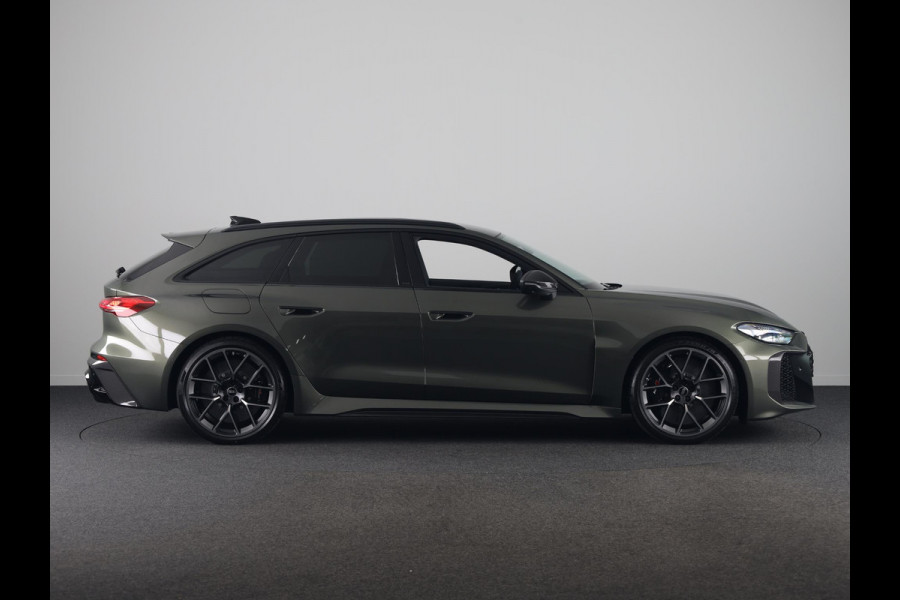 Audi RS5 Avant e-hybrid 470 kW/639 pk | RS keramische remmen zwart | Optiekpakket carbon | Audi Sportpakket | Panorama-glasdak |