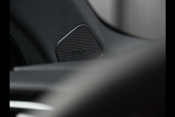 Audi A3 Sportback 45 TFSI e S edition Competition | Nardo Grey | Panoramadak | 5 jr garantie | Ambiance interieur | Sonos Sound | Active Cruise | S-Seats + Memory | Head-Up | Camera | Stoelverwarming | Keyless |