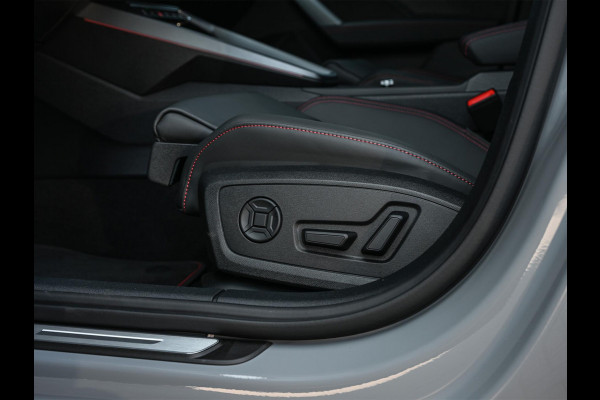 Audi A3 Sportback 45 TFSI e S edition Competition | Nardo Grey | Panoramadak | 5 jr garantie | Ambiance interieur | Sonos Sound | Active Cruise | S-Seats + Memory | Head-Up | Camera | Stoelverwarming | Keyless |