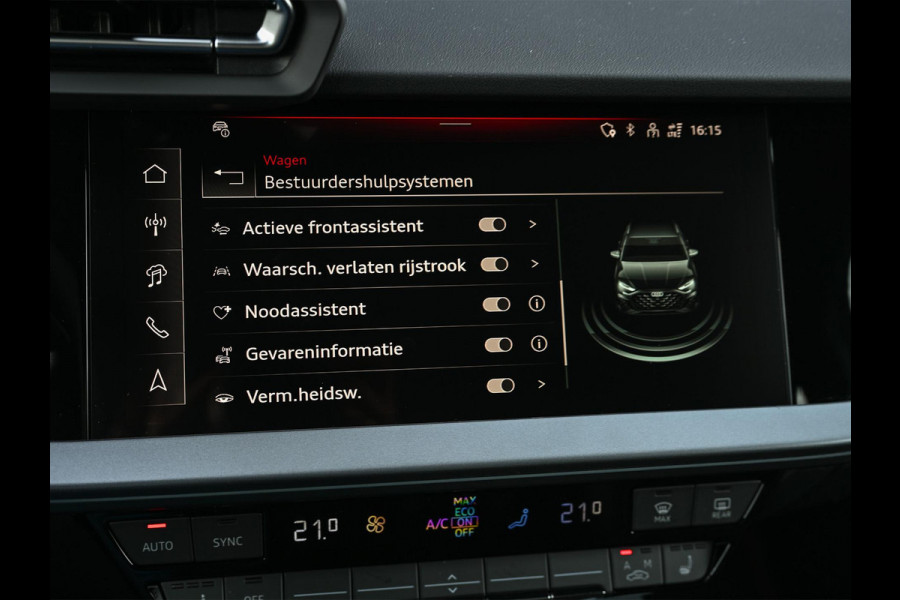 Audi A3 Sportback 45 TFSI e S edition Competition | Nardo Grey | Panoramadak | 5 jr garantie | Ambiance interieur | Sonos Sound | Active Cruise | S-Seats + Memory | Head-Up | Camera | Stoelverwarming | Keyless |