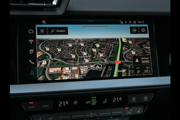 Audi A3 Sportback 45 TFSI e S edition Competition | Nardo Grey | Panoramadak | 5 jr garantie | Ambiance interieur | Sonos Sound | Active Cruise | S-Seats + Memory | Head-Up | Camera | Stoelverwarming | Keyless |