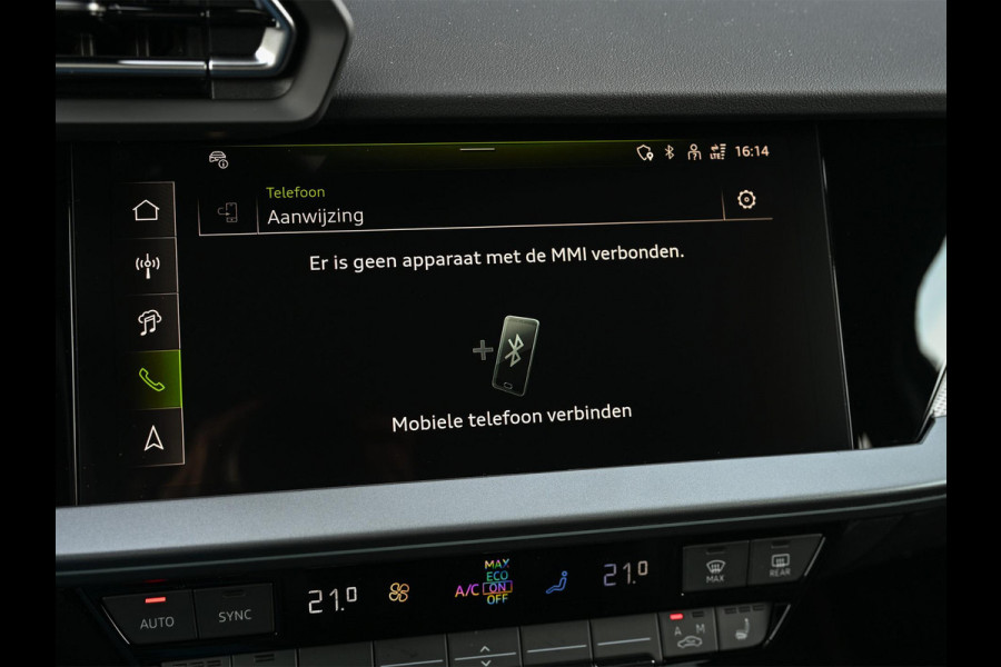 Audi A3 Sportback 45 TFSI e S edition Competition | Nardo Grey | Panoramadak | 5 jr garantie | Ambiance interieur | Sonos Sound | Active Cruise | S-Seats + Memory | Head-Up | Camera | Stoelverwarming | Keyless |