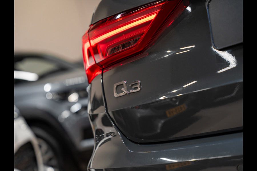 Audi Q3 35 TFSI Pro Line business, Apple Carplay, Matrix Led, ACC, Android Auto, Blind spot, PDC, Volledig Onderhouden