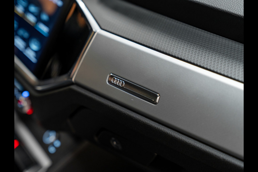 Audi Q3 35 TFSI Pro Line business, Apple Carplay, Matrix Led, ACC, Android Auto, Blind spot, PDC, Volledig Onderhouden