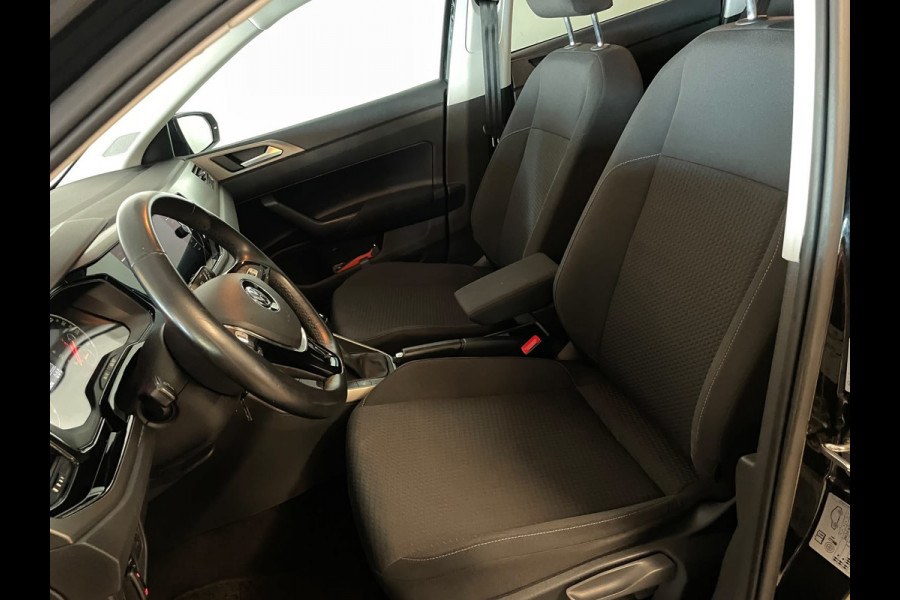 Volkswagen Polo 1.0 TSI Comfortline AIRCO CRUISE NAVI APPLE CARPLAY PRIVACY GLAS LM VELGENPARKEERSENSOREN