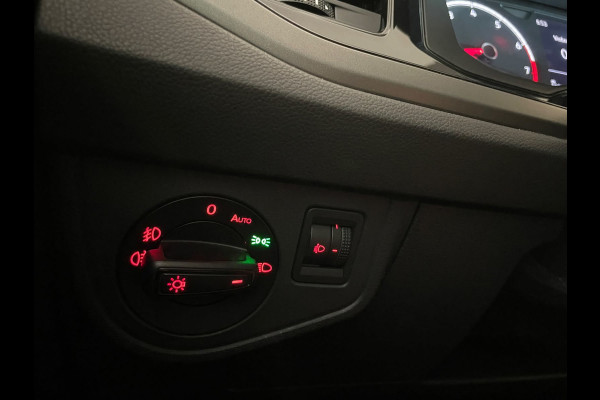 Volkswagen Polo 1.0 TSI Comfortline AIRCO CRUISE NAVI APPLE CARPLAY PRIVACY GLAS LM VELGENPARKEERSENSOREN