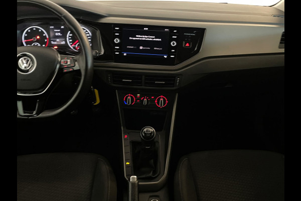 Volkswagen Polo 1.0 TSI Comfortline AIRCO CRUISE NAVI APPLE CARPLAY PRIVACY GLAS LM VELGENPARKEERSENSOREN
