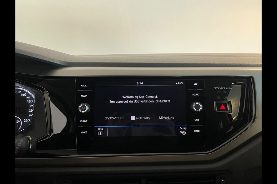 Volkswagen Polo 1.0 TSI Comfortline AIRCO CRUISE NAVI APPLE CARPLAY PRIVACY GLAS LM VELGENPARKEERSENSOREN