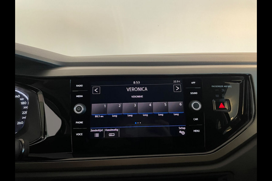 Volkswagen Polo 1.0 TSI Comfortline AIRCO CRUISE NAVI APPLE CARPLAY PRIVACY GLAS LM VELGENPARKEERSENSOREN