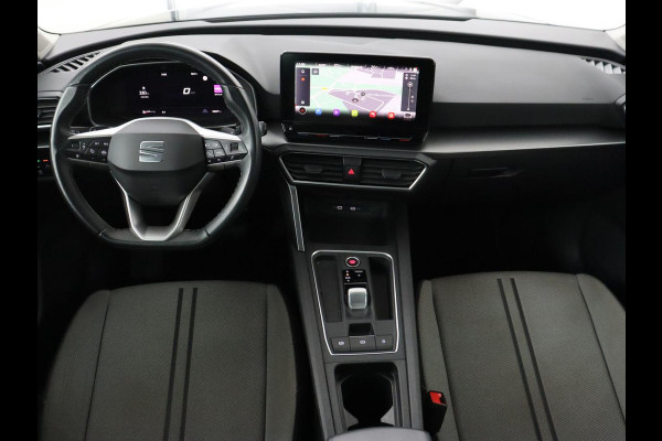 Seat Leon 1.0 eTSI Style Business Intense | Carplay | Camera | Adaptive cruise | Navigatie | DAB | Full LED | Park Assist | Climate control | Digital Cockpit | Bluetooth