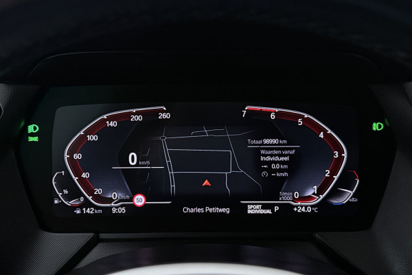 BMW 2 Serie Gran Coupé 218i High Executive (CAMERA, STOELVERWARMING, NAVIGATIE, HUD DISPLAY, DEALER ONDERHOUDEN)