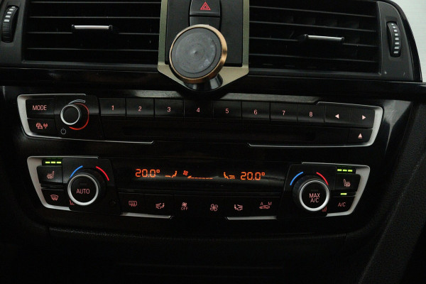 BMW 3 Serie Touring 320i Edition M Sport Shadow High Executive (PANORAMADAK, STOELVERWARMING, CAMERA, CRUISE C