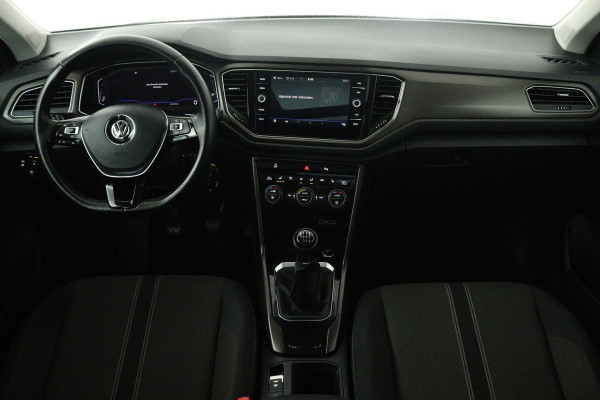 Volkswagen T-Roc 1.0 TSI Style (PANORAMADAK, DIGATALE COCKPIT, PDC, LED, CLIMA, STOELVERWARMING)