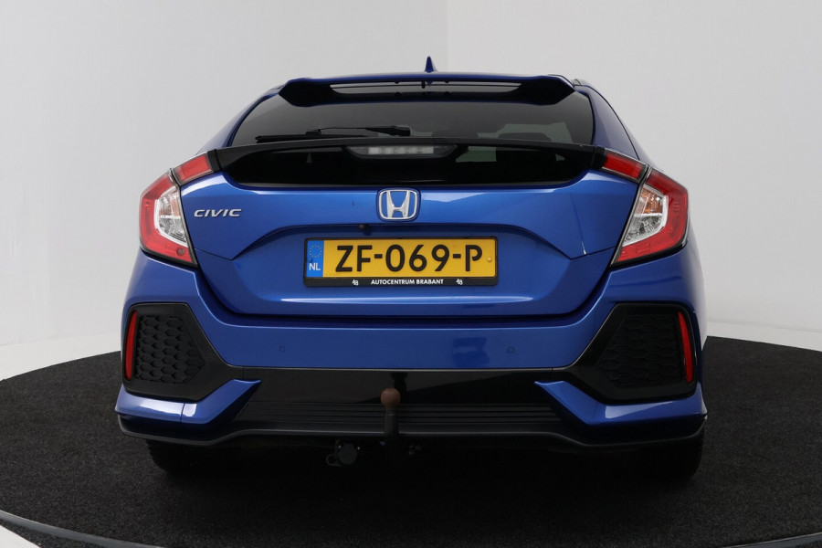 Honda Civic 1.0 i-VTEC Elegance (TREKHAAK, DIGITALE COCKPIT, CAMERA, STOELVERWARMING, CRUISE ADAPTIEF,