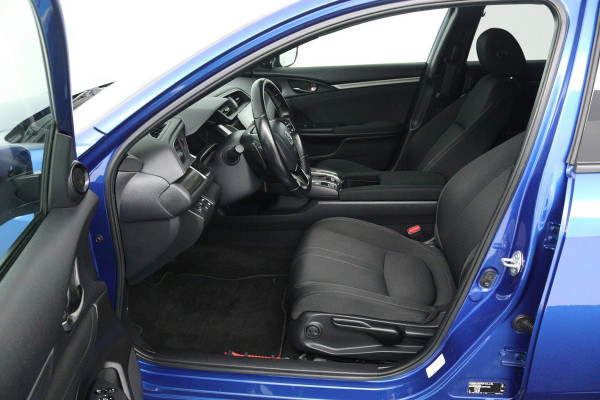 Honda Civic 1.0 i-VTEC Elegance (TREKHAAK, DIGITALE COCKPIT, CAMERA, STOELVERWARMING, CRUISE ADAPTIEF,