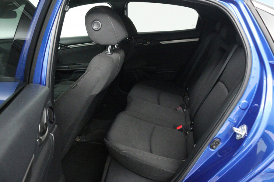 Honda Civic 1.0 i-VTEC Elegance (TREKHAAK, DIGITALE COCKPIT, CAMERA, STOELVERWARMING, CRUISE ADAPTIEF,