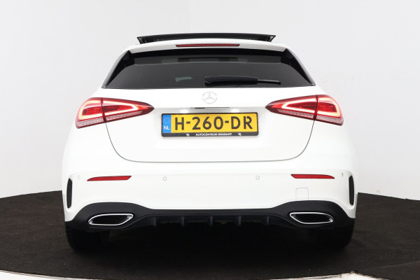 Mercedes-Benz A-Klasse 180 Business Solution AMG (PANORAMADAK, STOELVERWARMING, PDC, CAMERA, NAVIGATIE)