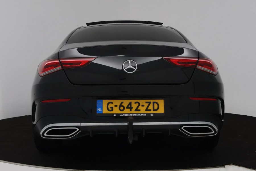 Mercedes-Benz CLA-Klasse 180 Business Solution AMG (PANORAMADAK, AFNEEMBARE TREKHAAK, SFEERVERLICHTING, STOELVERWAR
