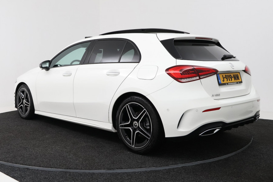 Mercedes-Benz A-Klasse 180 Business Solution AMG (PANORAMADAK, STOELVERWARMING, CAMERA, SFEERVERLICHTING, ELEKTR