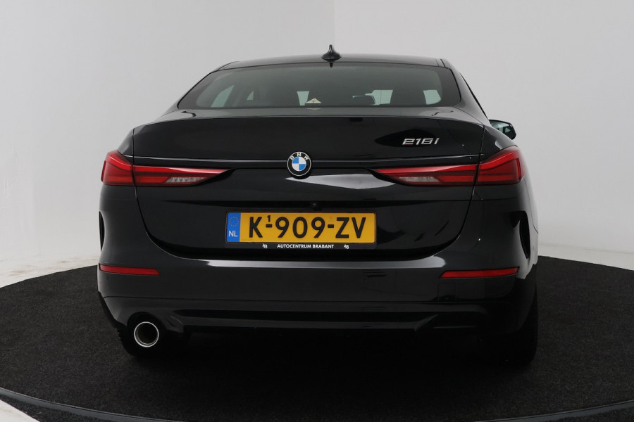 BMW 2 Serie Gran Coupé 218i High Executive (STOELVERWARMING, CAMERA, NAVIGATIE, CRUISE CONTROL, DEALER ONDERHOUDE