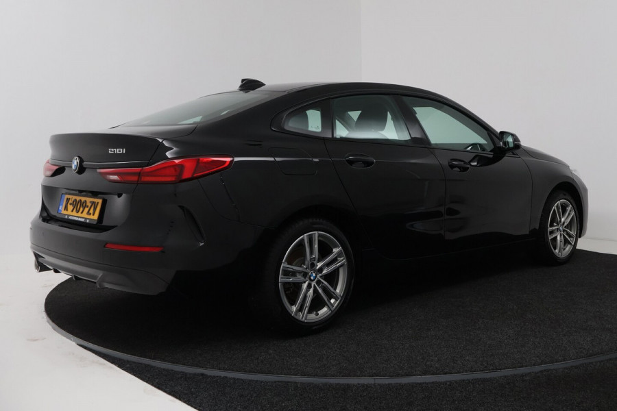 BMW 2 Serie Gran Coupé 218i High Executive (STOELVERWARMING, CAMERA, NAVIGATIE, CRUISE CONTROL, DEALER ONDERHOUDE