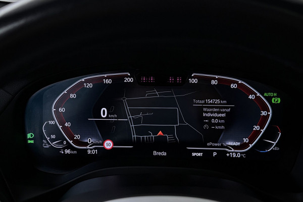 BMW iX3 High Executive 80 kWh SOH 95% (PANORAMADAK, TREKHAAK, H&K AUDIO, CRUISE ADAPTIEF, CAMERA,