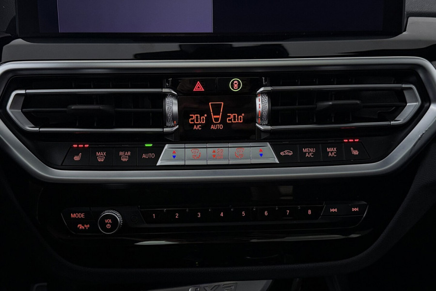 BMW iX3 High Executive 80 kWh SOH 95% (PANORAMADAK, TREKHAAK, H&K AUDIO, CRUISE ADAPTIEF, CAMERA,