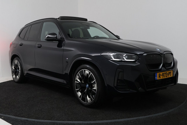 BMW iX3 High Executive 80 kWh SOH 95% (PANORAMADAK, TREKHAAK, H&K AUDIO, CRUISE ADAPTIEF, CAMERA,