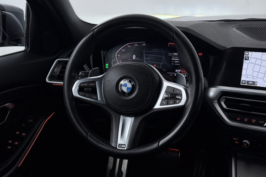 BMW 3-serie 320i High Executive Edition (STOELVERWARMING, CAMERA, PDC, SFEERVERLICHTING, TREKHAAK AFNE