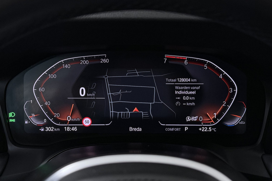 BMW 3-serie 320i High Executive Edition (STOELVERWARMING, CAMERA, PDC, SFEERVERLICHTING, TREKHAAK AFNE
