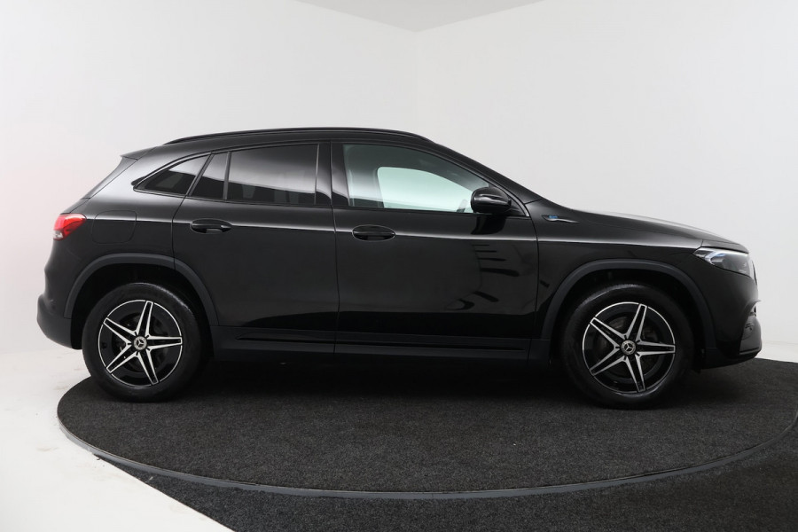 Mercedes-Benz EQA 250 Business Solution AMG 67 kWh SOH 97% (SFEERVERLICHTING, STOELVERWARMING, CAMERA, CRUIS