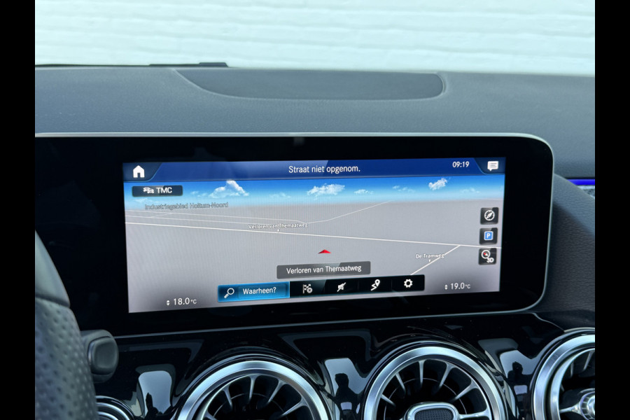 Mercedes-Benz B-Klasse 200 Business Solution AMG | Pano | Memory | Camera | Keyless