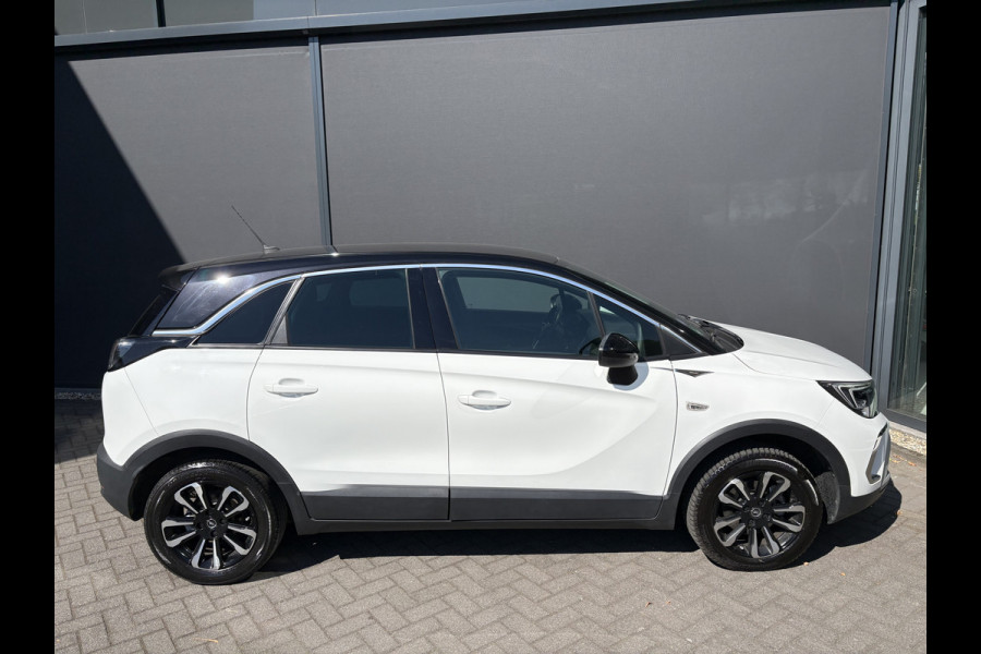 Opel Crossland 1.2 Turbo Elegance Achteruitrijcamera - Airco - Apple carplay - Bluetooth - Cruise control - Radio - Navigatie - Trekhaak - Elektrische ramen - Led verlichting - Start/stop systeem - Licht metalen velgen 16 inch - Stuur multifunctioneel