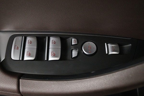 BMW iX3 Executive 80 kWh SOH 96% (PANORAMADAK, SFEERVERLICHTING, ADAPTIVE CRUISE, AUTOPILOT, STOEL