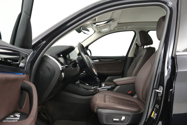 BMW iX3 Executive 80 kWh SOH 96% (PANORAMADAK, SFEERVERLICHTING, ADAPTIVE CRUISE, AUTOPILOT, STOEL