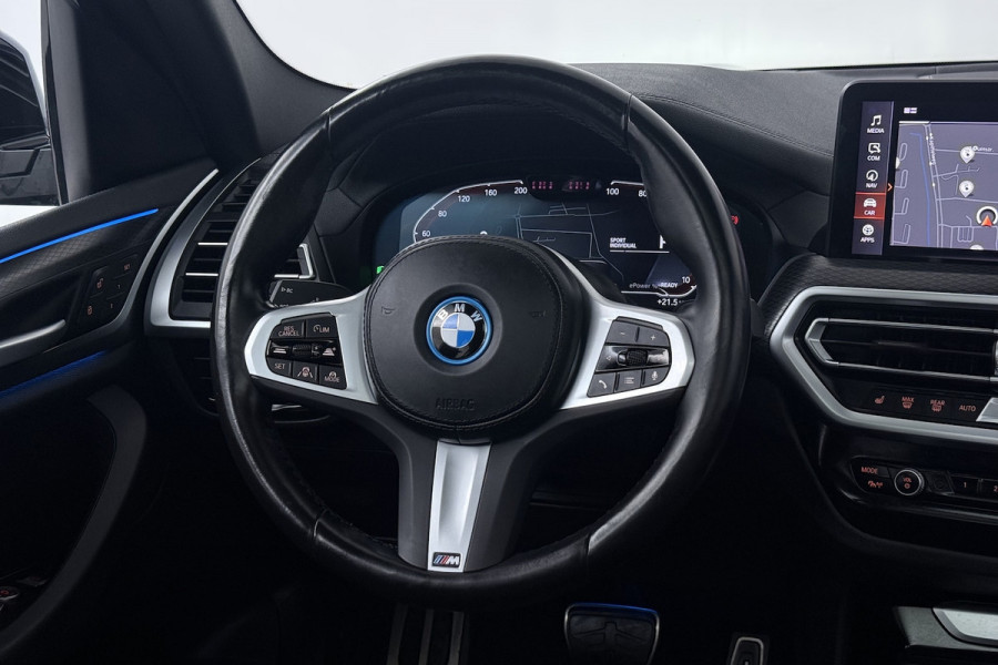BMW iX3 Executive 80 kWh SOH 100% (PANORAMADAK, CAMERA, SFEERVERLICHTING, STOELVERWARMING, ELEKTR