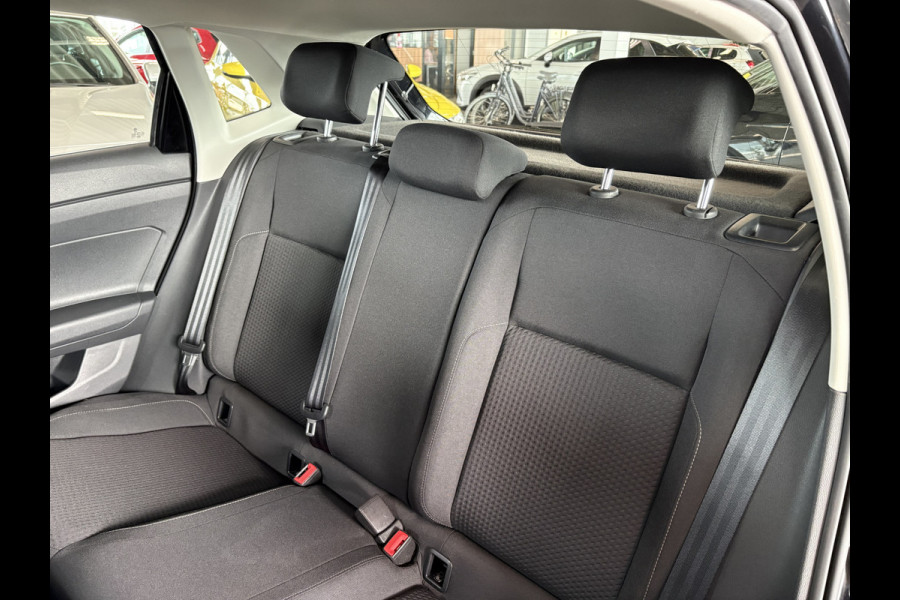 Volkswagen Polo 1.0 TSi 95pk Comfortline 5-drs. CAMERA/NAVI/CARPLAY/ADAPT.CRUISE/15INCH