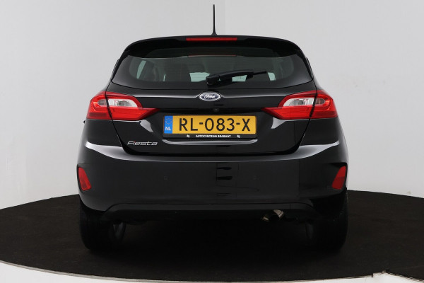 Ford Fiesta 1.0 EcoBoost Titanium (ACHTERUITRIJCAMERA, CRUISE CONTROL ADAPTIEF, NAVIGATIE, PARKEERSENS