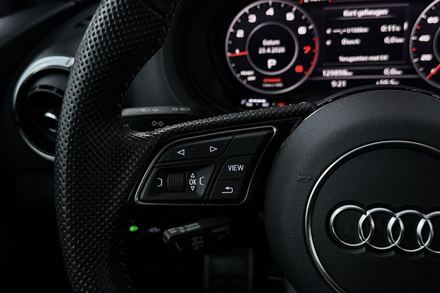 Audi A3 Limousine 35 TFSI CoD Advance Sport Automaat (VIRTUAL COCKPIT, STOELVERWARMING, ADAPTIVE CRUISE, PAR
